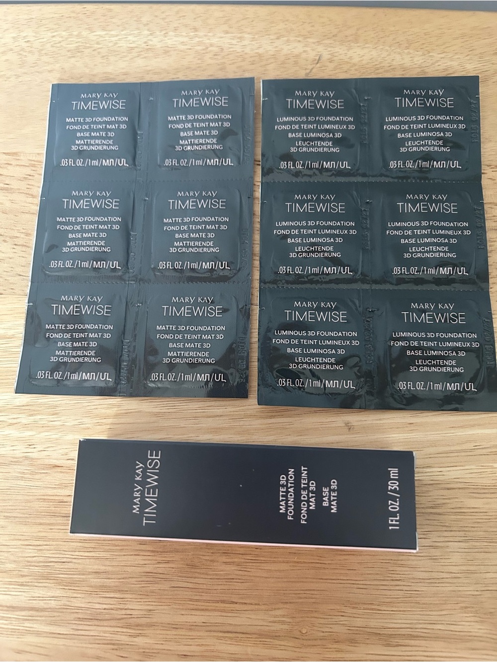 BNIB Mary Kay TimeWise Matte 3D Foundation Beige 150 + 2 sample sachets